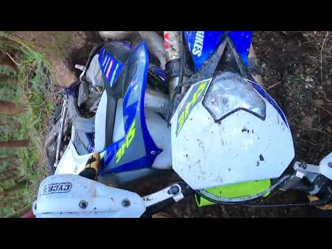 Defying the Cold in Hard Enduro Adventures   4K