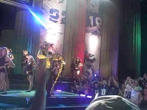 UT Dance Team, Hank Williams Jr. and Monday Night Football Theme Song