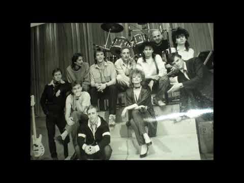 Astu vaid üks samm- Marju Länik & Kontakt