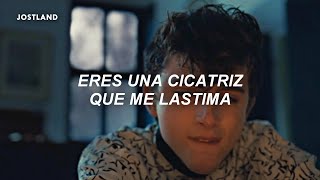 eres una cicatriz que me lastima (Letra/Lyrics)
