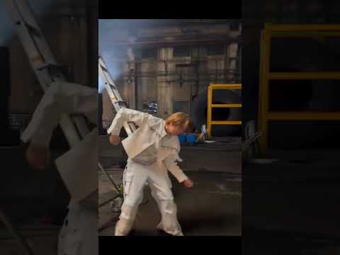 diketuai leader pusat 🤣 #taeyong #haechan #johnny #jungwoo #nct #nct127 #shorts #factcheck