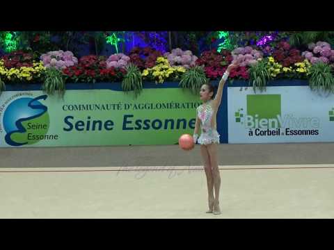 Sumire KITA (JPN) ball - 2015 Corbeil junior AA