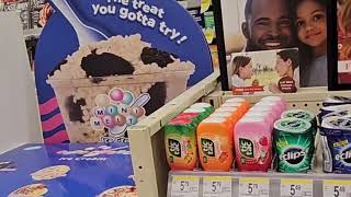 Can you drop off a FedEx package at a  Walgreens drugstore