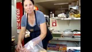 Leslies Lakeside Cafe and Crawdad Republic