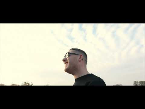 Mo-Torres - Heute war alles besser (Official Video)