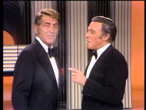 Dean Martin, Gene Kelly & The Dingalings - When You're Smiling/I Want to Be Happy