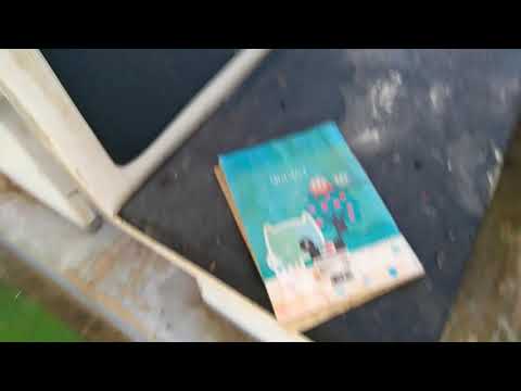 Abandoned Boats(Gilli Island)