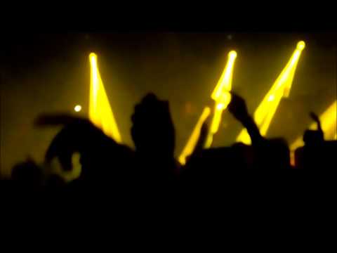 DJ EZ Destroying Fabric - Crazy - Madness - 19 7 2014 - With Mc Kie and Majestic