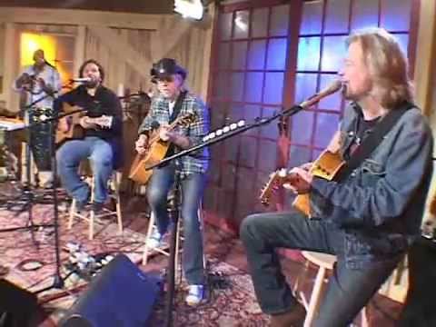 LFDH Episode 7-1 Daryl Hall with Chuck Prophet & Mutlu - Living It