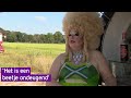 Dit is het Achterhoeks jurkje van drag queen Mary Miracle | Zwarte Cross 2020