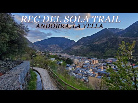 Caminhada noturna com vista para La Vella, Andorra | Rec del Sol Trail @FortheLoveofCycling
