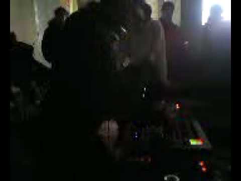 mbare dj nn te la menare ma facci sognare