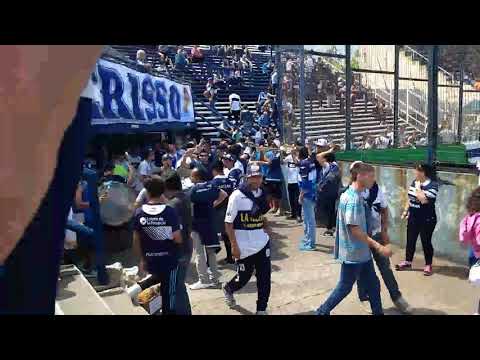 "Gimnasia LP despacito" Barra: La Banda de Fierro 22 &bull; Club: Gimnasia y Esgrima