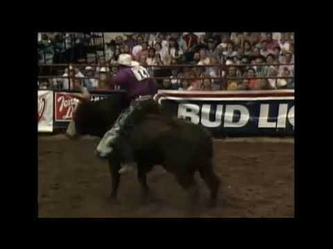 Leslie Doyle vs Funeral Wagon - 94 PBR Nashville (82 pts)