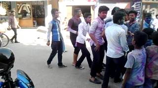 preview picture of video 'Mnr Boys Playing Holi 2071'