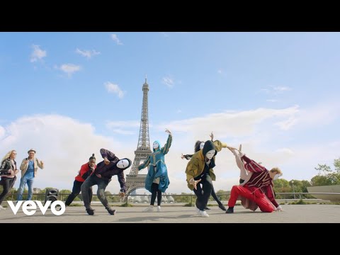 Cast Of Find Me In Paris - Flashmob (From "Find Me In Paris"/Official Music Video)