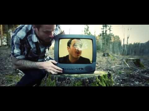 TOUT ET N'IMPORTE QUOI - ROBERDAM - LE CLIP