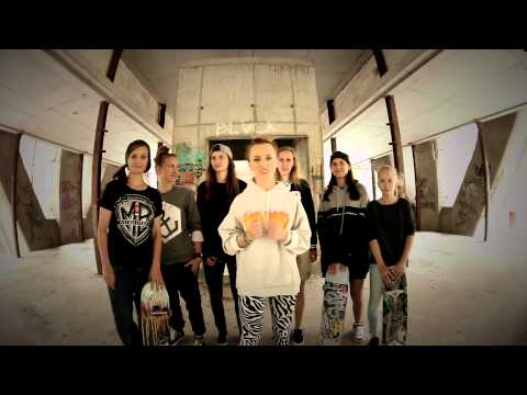 ZuoZone & Dore - Girls On The Board