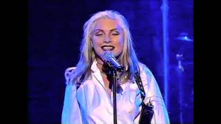 Blondie - Under The Gun (Live Madrid 1999)