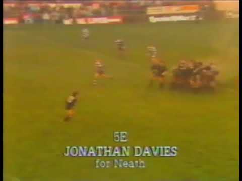1986 - Jonathan Davies Try vs. Bath (The Gnoll)