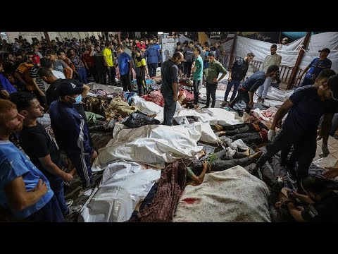 وزارة الصحة في غزة مئات القتلى أغلبهم من الأطفال والنساء في غارة إسرائيلية على المستشفى الأهلي