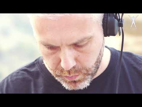 Visiva Ep02 Luca Vera dj set@Castello Federiciano Roseto Capo Spulico(CS)