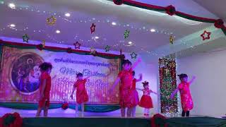 การแสดงวันคริสต์มาสระดับชั้นอนุบาล2และ3