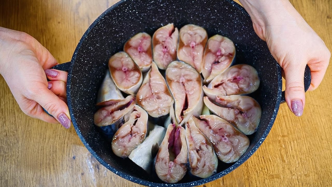 Семиминутка идеальная закуска на все случаи жизни! Самая вкусная скумбрия в маринаде!