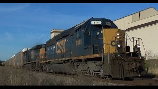preview picture of video 'CSX Trains on the Pittsburgh Subdivision in Homestead, PA'