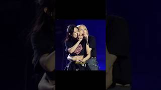 Download lagu Just say YEAH YEAH YEAH...♥️ #jennie #jisoo #rosé #lisa #blackpink #shorts mp3