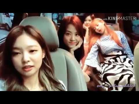 [181221] Jennie Looking at Lisa 💕