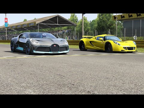 Bugatti Divo vs Hennessey Venom GT at Monza Full Course