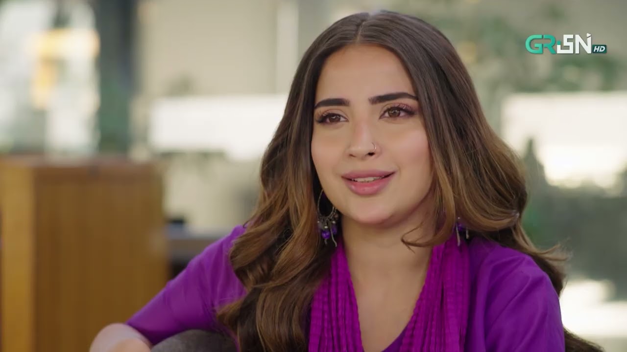 Purani Baton Ko Bhool Kar Agay Baron | Faaslay | Ali Ansari - Saboor Aly | Green TV