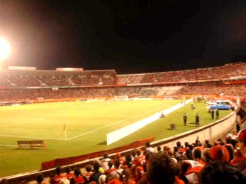 Inter faz 2 a 0 no Banfield com surto do camera man... hahaha