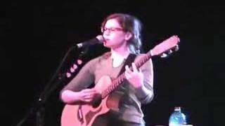 Lisa Loeb performing &quot;Alone&quot; at Lupo&#39;s Heartbreak Hotel