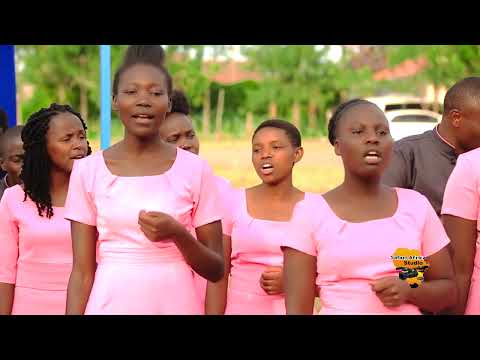 MUZIKI BILA ADABU LIVE -BY RACETRACK AY #TRACKERS CHORALE -NAKURU KENYA