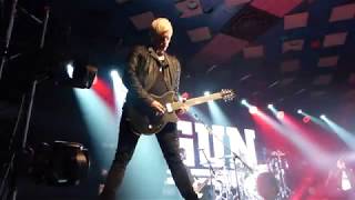 Gun : &quot;She Knows&quot; ~ Live at Glasgow Barrowland 02 12 2017