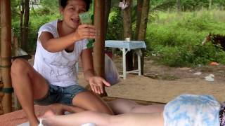 preview picture of video 'Thai Massage Bang Niang Beach near Tonson Restaurant & Bar - Khao Lak Thailand - Ramada Resort'