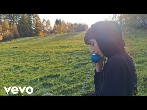 Fraktál - Fraktál - Nevoláš (Official Music Video)