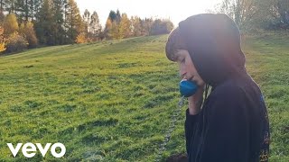 Video Fraktál - Nevoláš (Official Music Video)