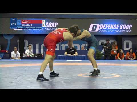 1/8 FS - 65 kg: S. KOZAN (TUR) v. R. ASHARIN (HUN)