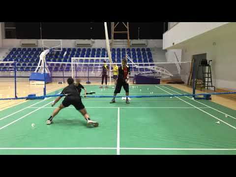 Badminton training | feeding defance