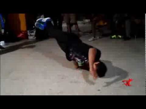 Hancock e Vulcano vs Buxexa e NegoBronx - SKILL CYPHERS 2014