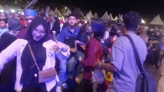 Download lagu Menari Manasai #banjarbaruemas #festivalsenipawaibudaya2025 mp3