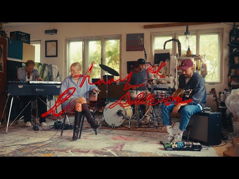 Annet X – Nikes (Frank Ocean LIVE Cover)