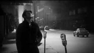 Chicago, City of Shoulders - Andy Davis