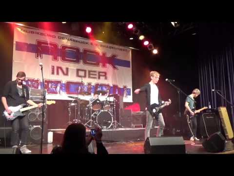 Atme Aus - Toni Trash