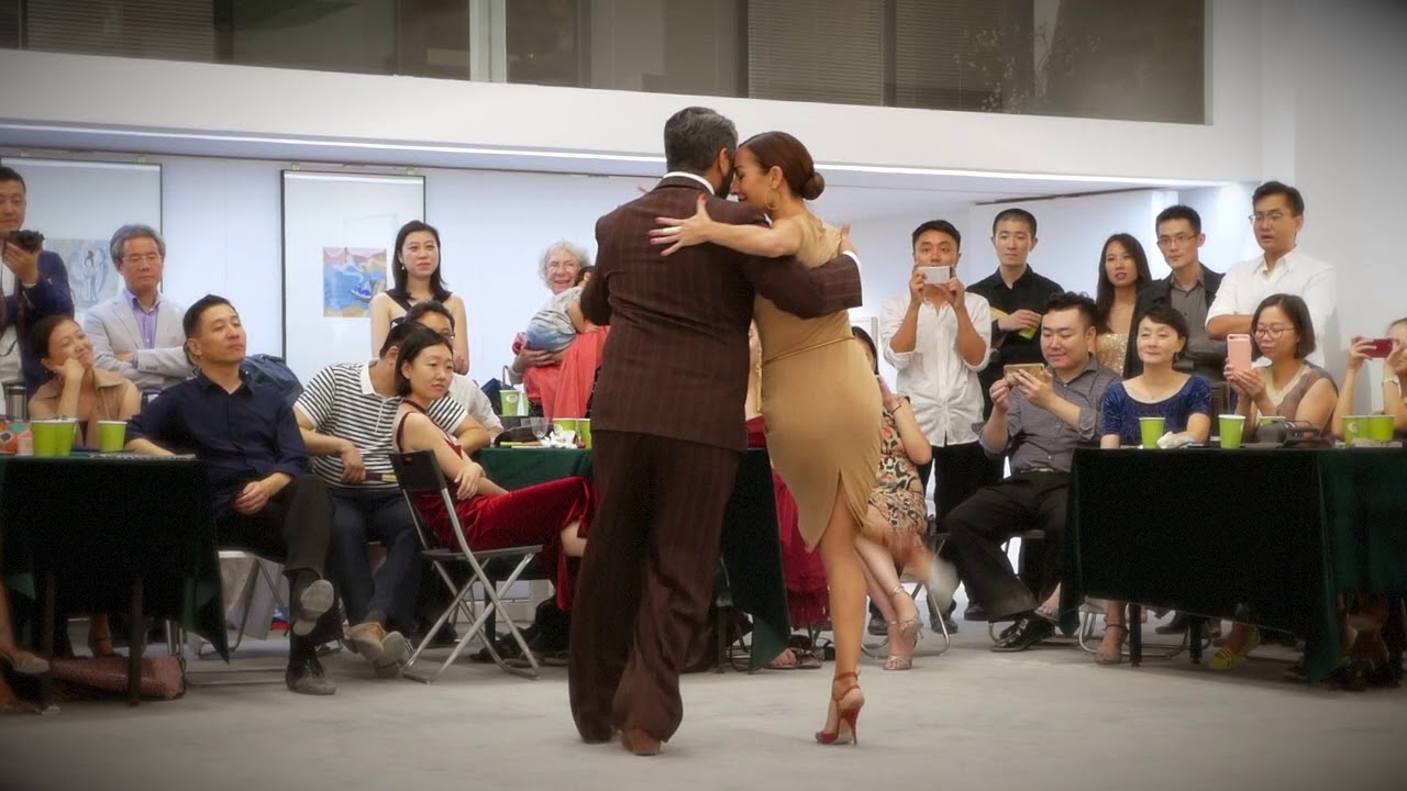 VM Anniversary Lucianna Arregui y Andres Laza Moreno Show 3/4