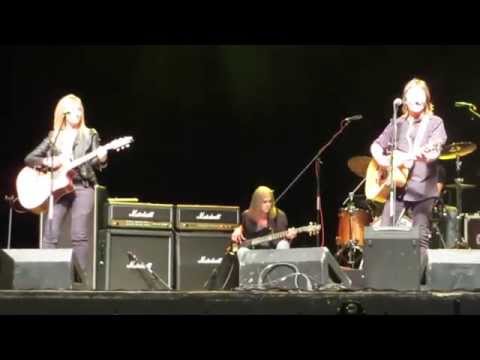 Chris Norman & Michelle Plum - Stumblin In - Sofia 2015