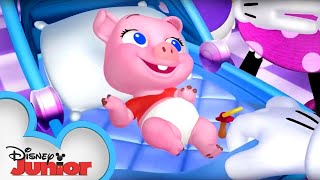 Adventures in Piggy Sitting | Minnie&#39;s Bow-Toons | Disney Junior